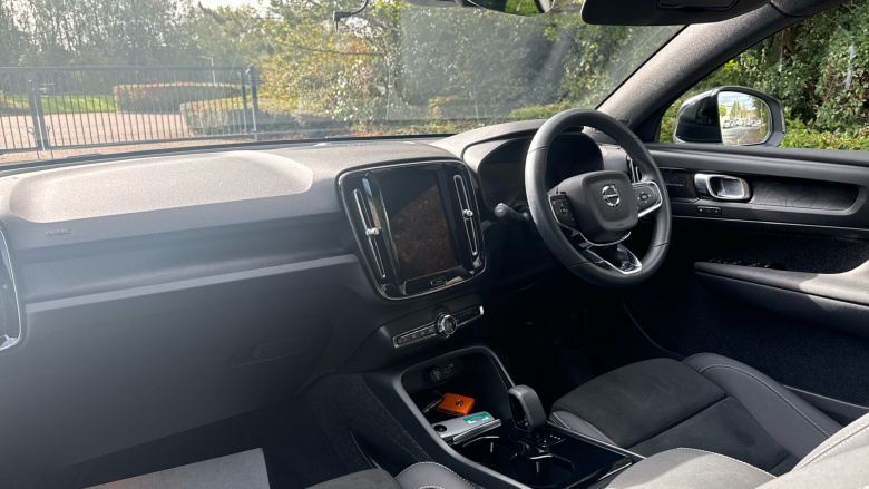 Volvo C40 300kW Recharge Twin Pro 78kWh 5dr AWD Auto Electric Estate